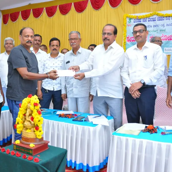 ಗುಂಪು ವಿಮೆ ಫಲಾನುಭಾವಿಗಳು 