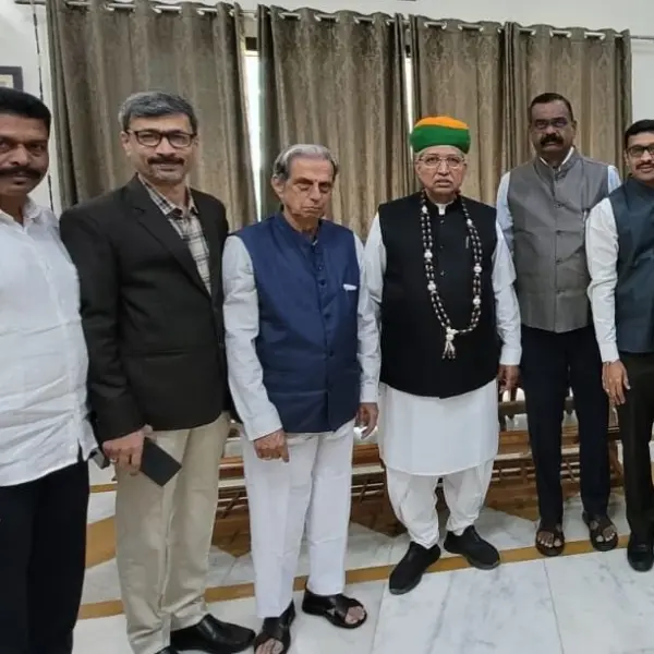 ಕೇಂದ್ರ ಕಾನೂನು ಸಚಿವರ ಭೇಟಿಯ ಕ್ಷಣ 